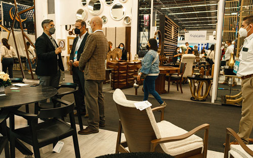 Sillas and Chairs Expo